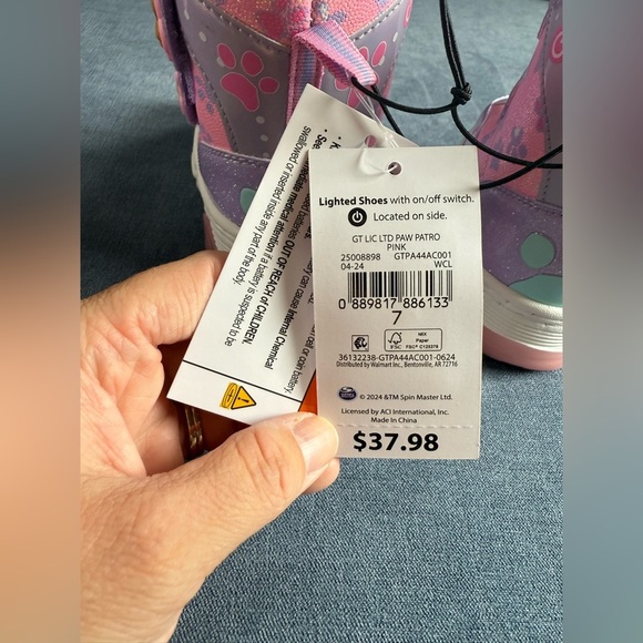 Paw Patrol Sky Light Up Snow Boots Toddler Girls SZ 7 Pink Velcro Closure Warm - Picture 6 of 8